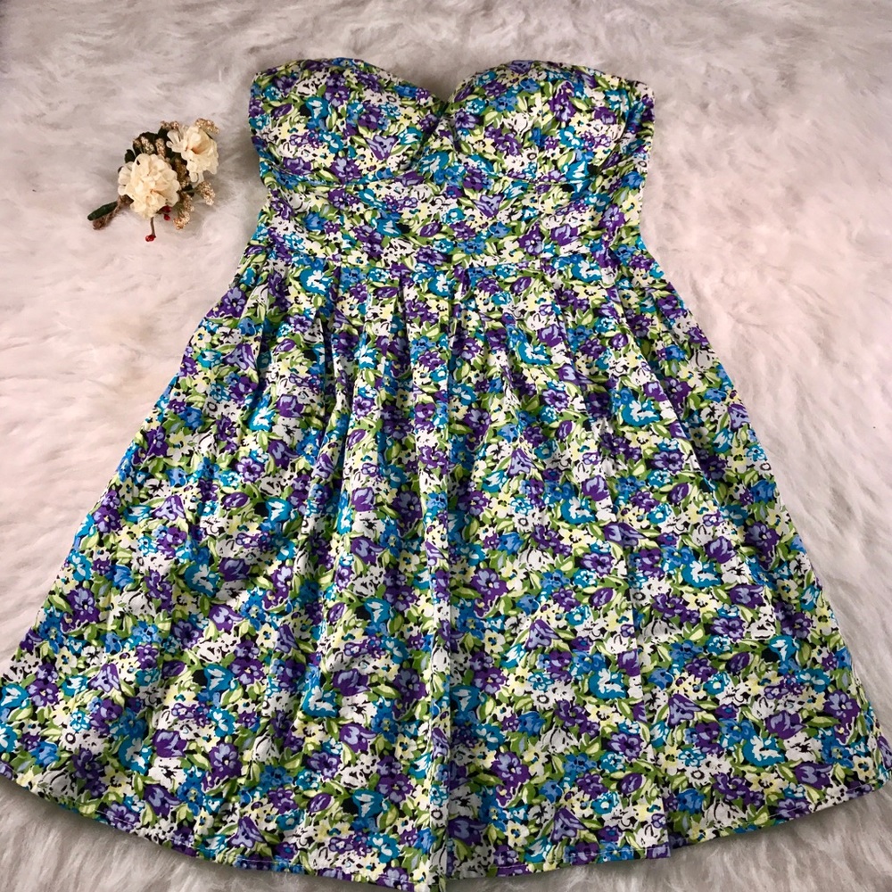 Body Central Strapless Floral Mini Dress Small